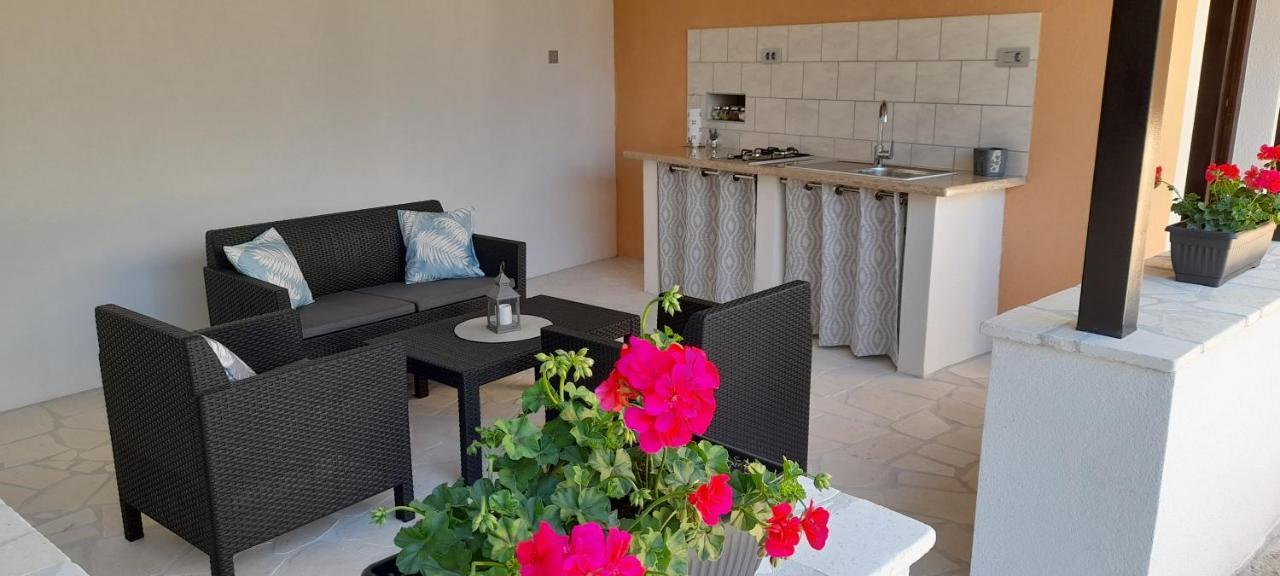 Casa Simeti Apartment Porec Exterior photo