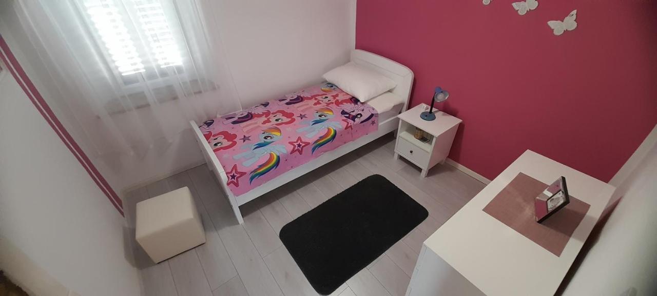 Casa Simeti Apartment Porec Exterior photo